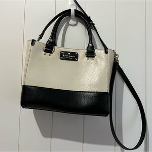 Kate Spade New York Leather Satchel crossbody handbag purse Navy ivory